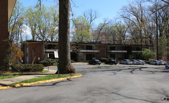 Photo - Woodmont Spring Condominium