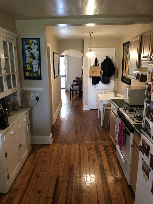 3415 Stuart Ave Unidad #1st Flr