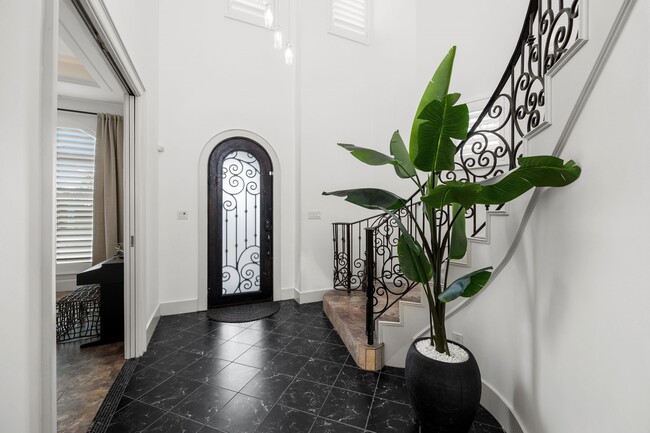 Photo - 1210 Parkerhaven Ct