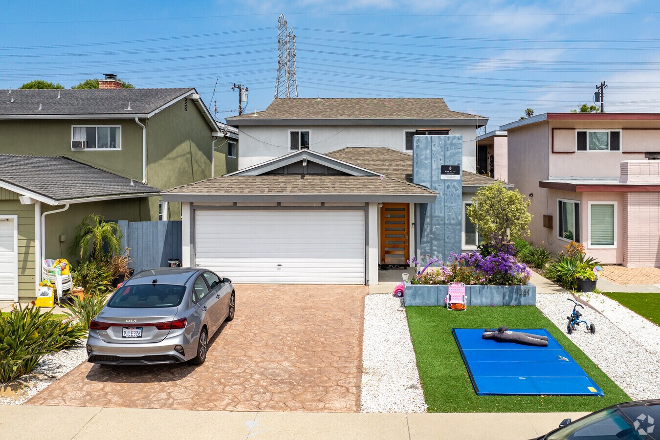 Photo - 1231 Amethyst St