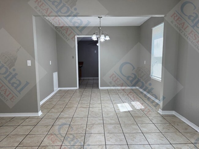 4422 NE 16th Terrace