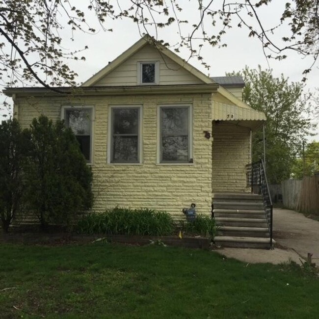 Photo - 3 Bedroom 1 Bath home in Hazel Park
