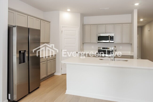 Photo - 221 Shangrila Wy