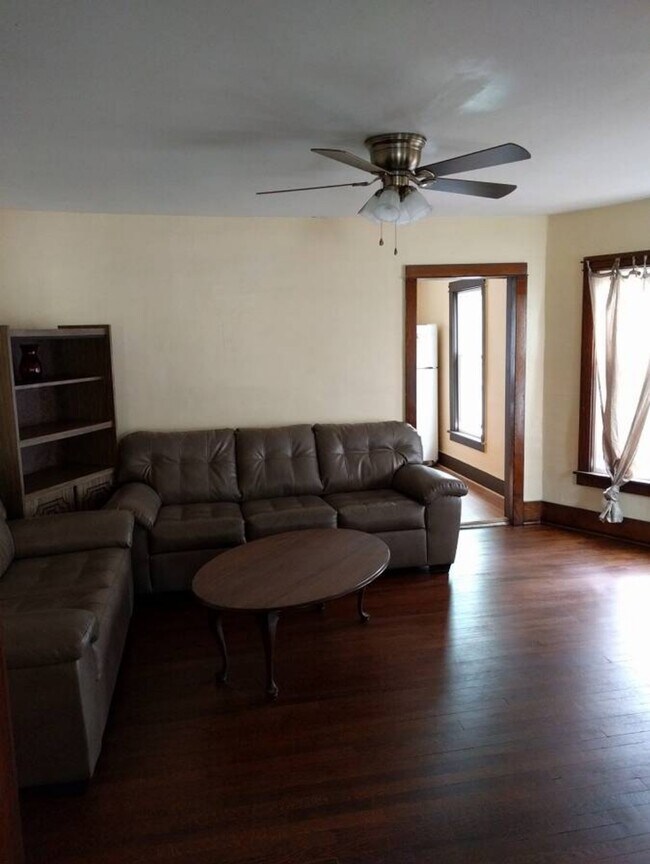 Photo - 122 Delaware Ave Unit 1