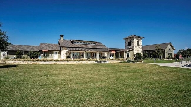Photo - 401 Inspiration Dr House