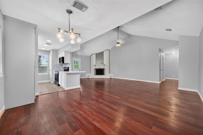 Photo - 2450 Long Reach Dr