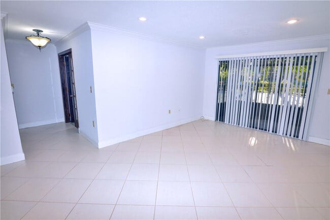 Photo - 2313 N Congress Ave Unit 12