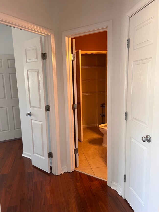 Photo - 4700 Porchaven Ln