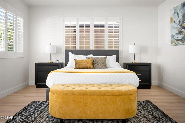 Photo - 3210 S Kachina Dr