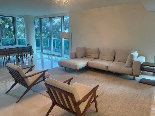 Photo - 9401 Collins Ave Unidad 206