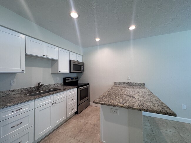 205 Ave Des Parques S
