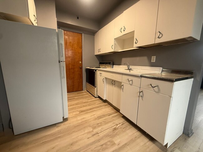 Photo - 4201 Rocky River Dr Unidad 4201 Rocky River Dr -1