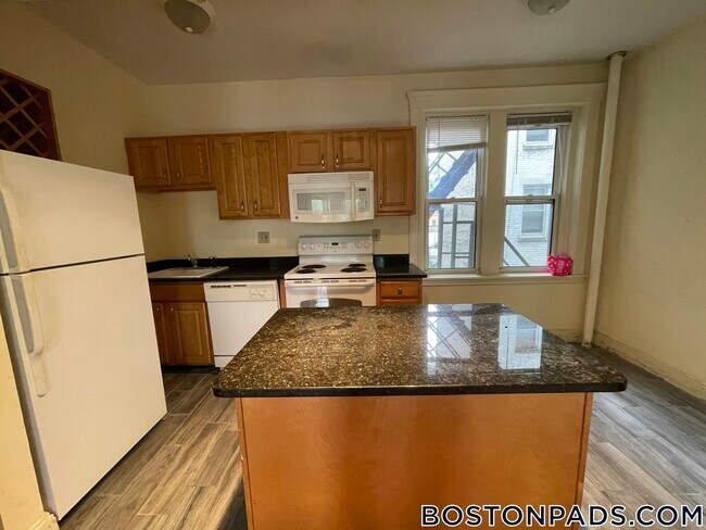 Photo - 143 Park Dr Unit 1