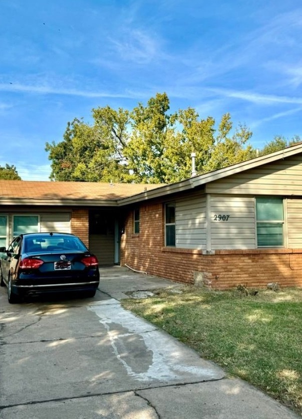 Building Photo - 2907 SW 54th St Rental