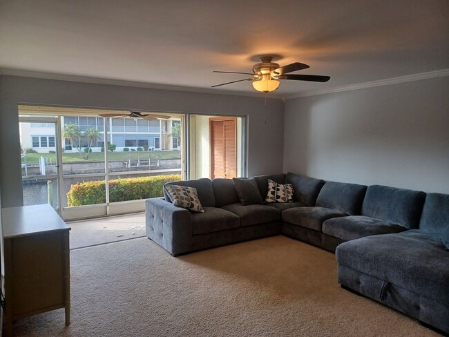 Photo - 1404 SE 40th St Unit 2