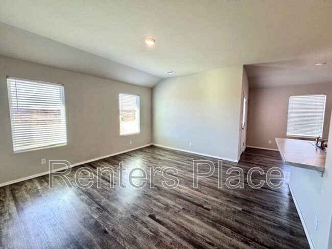 Photo - 15824 Appaloosa St Casa