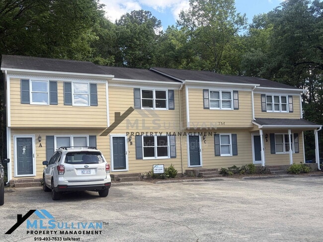 Photo - 2211 Peppertree St Unit B