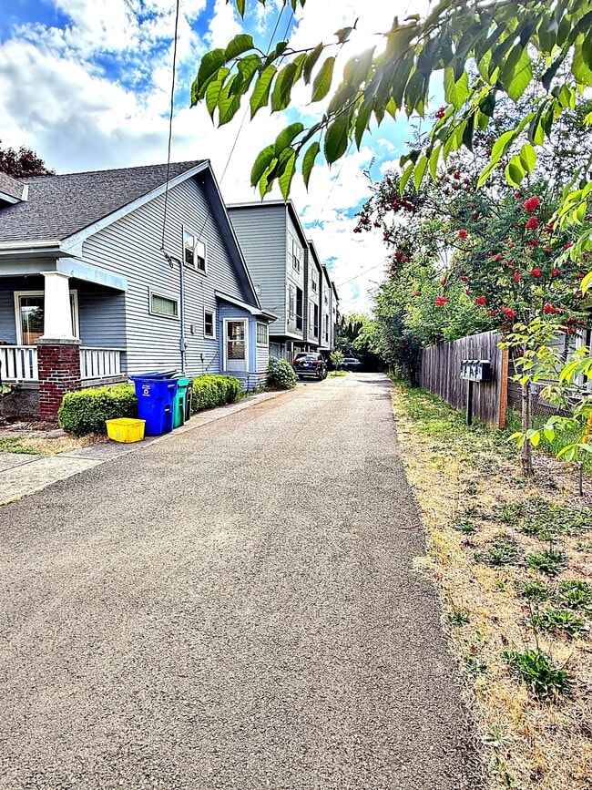 Photo - 4209 SE 80th Ave