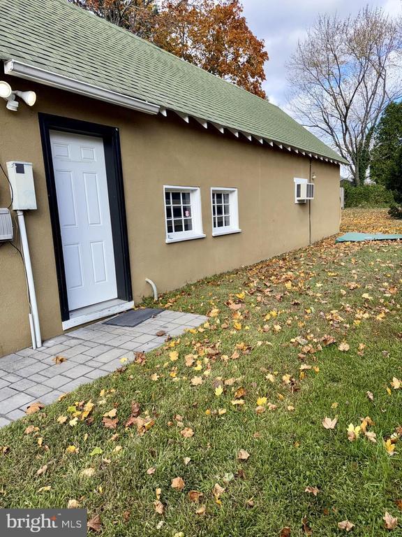 Photo - 1616 N Main St