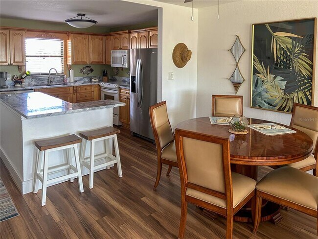 1230 Gulf Blvd Unit 207