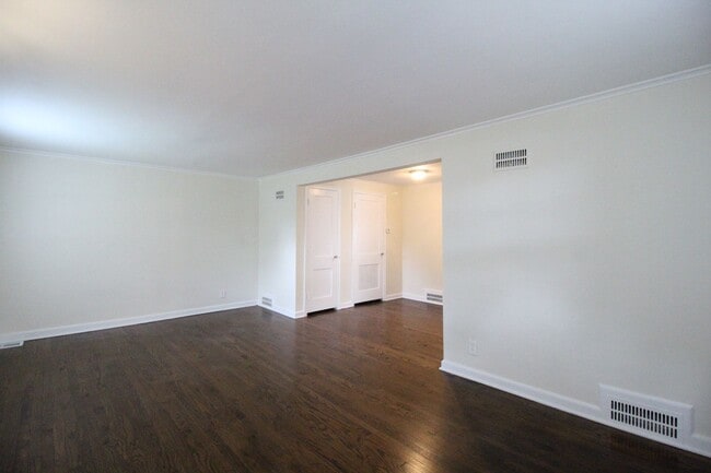 Photo - One Bedroom Duplex in North Kansas City