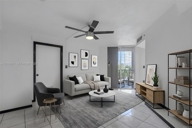 Building Photo - 102 SW 6th Ave Unit 201