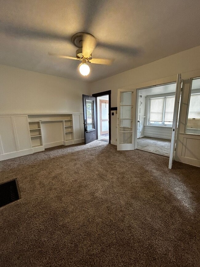 2726 5th St Unidad 2726 5th St #2