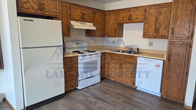 Photo - Newly Updated 1-Bedroom with Walk-In Closet - Near UW Bus Lot Unit 1
