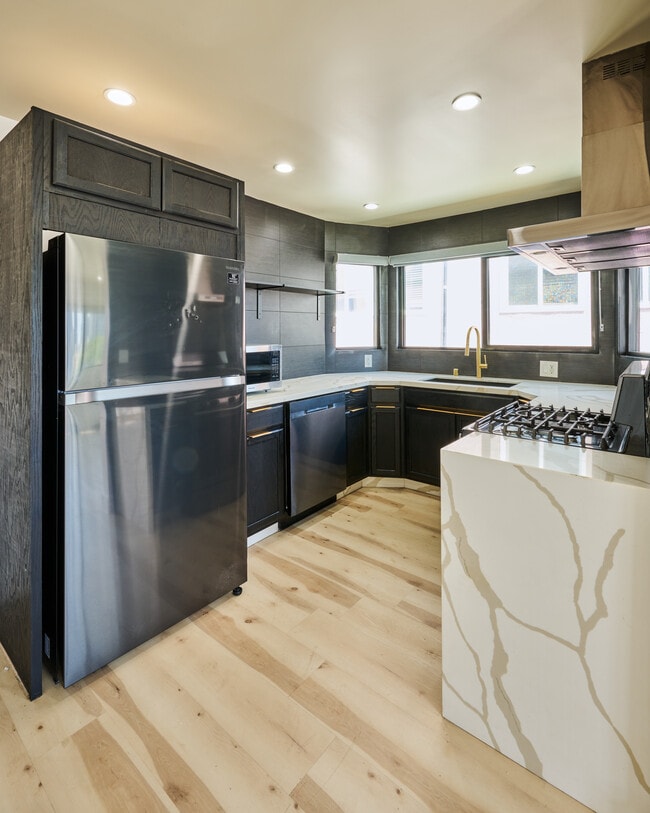 Photo - 1139 Bellevue Ave Unidad 1143