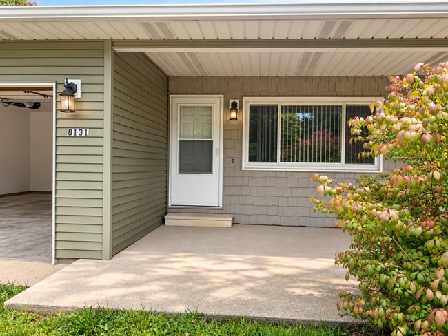 8131 Ravine Rd