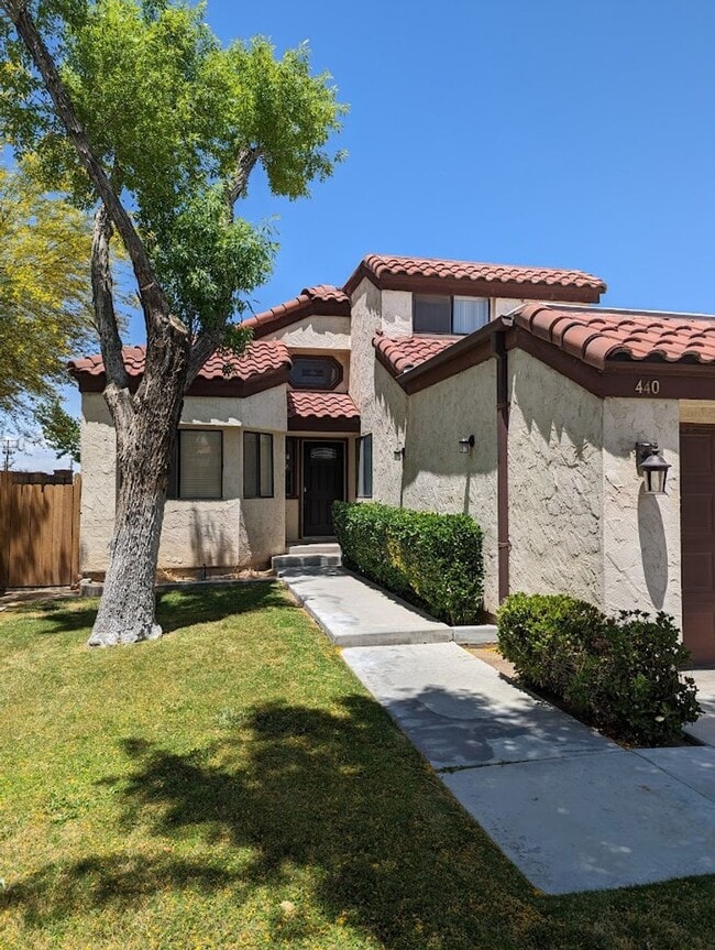 440 Tepatitlan Ct House House Rental in Ridgecrest, CA