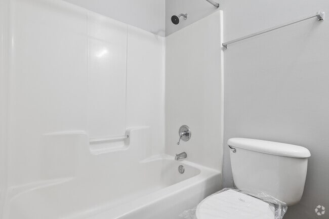The Princeton 2BR, 2BA - 950SF - Primary Bathroom