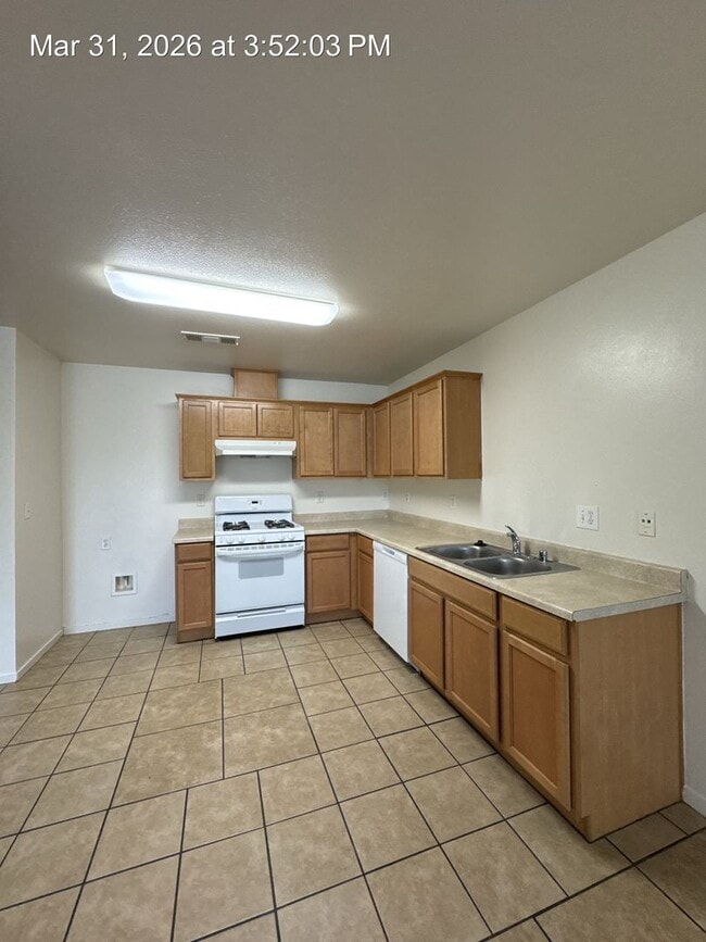 Photo - 4048 Unidad 952