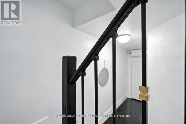 Photo - 1182 Ossington Ave