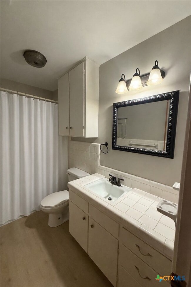 Photo - 482 Kerlick Ln