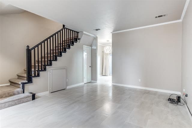 Photo - 4229 Cole Ave Unidad 112