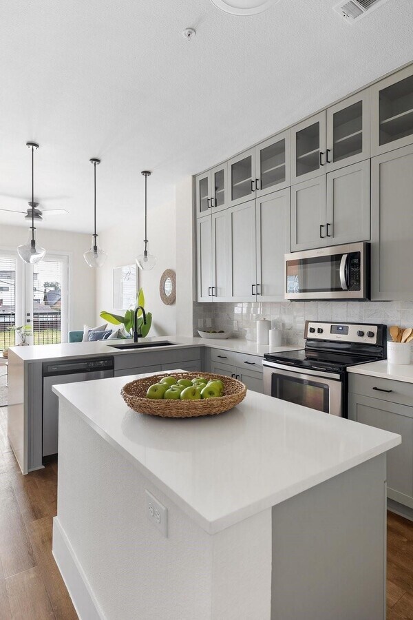 Photo - 1508 Blodgett St