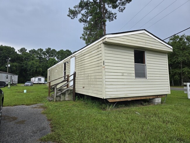 Building Photo - 472 Ruben Wells Rd Rental