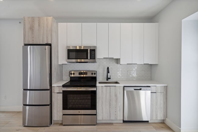 Photo - 3439 Lancaster Ave Unit 24