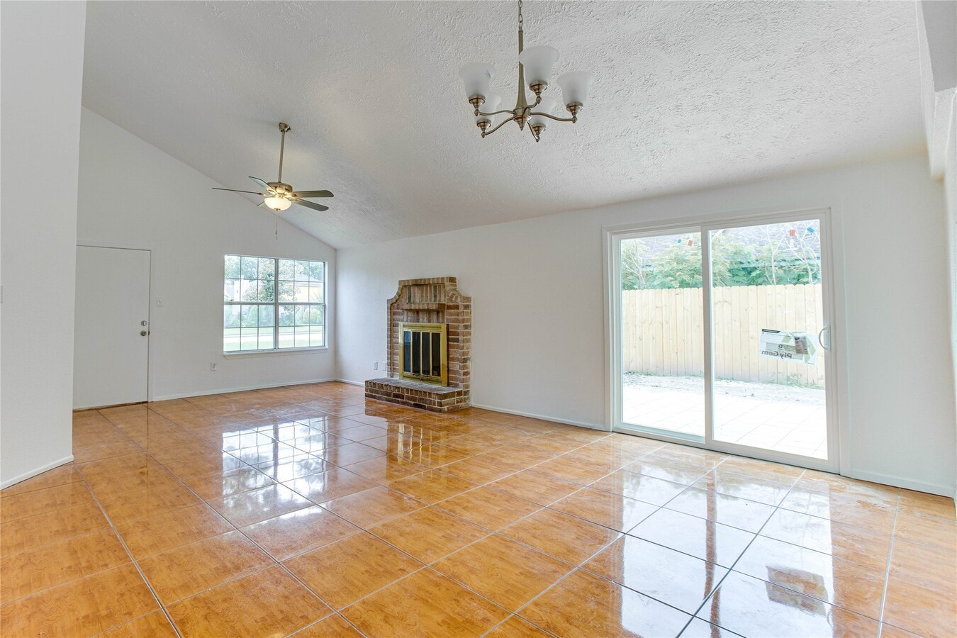 Photo - 7535 Roaring Springs Dr