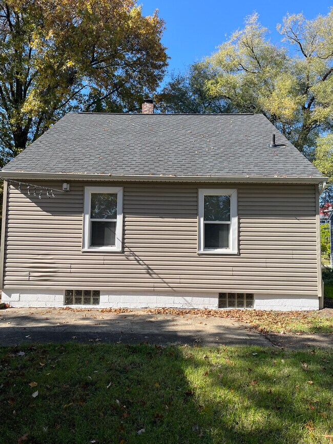 341 N Hawkins Ave House House Rental in Akron, OH