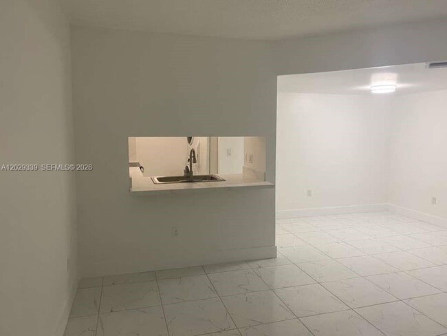 Building Photo - 15346 SW 72nd St Unit 22-11