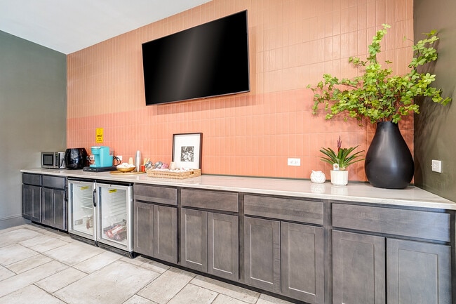 Yugo Flagstaff Grove-POI-003 - Yugo Flagstaff Grove