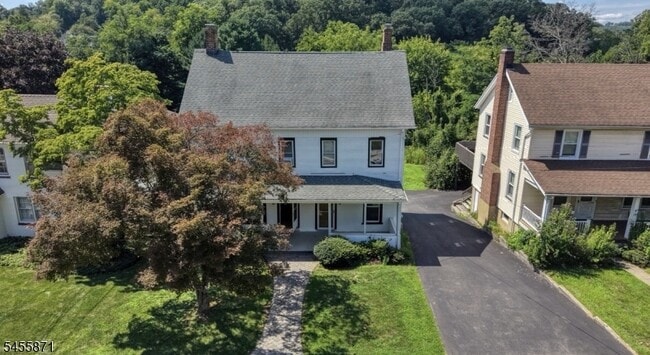 20 Anderson Hill Rd