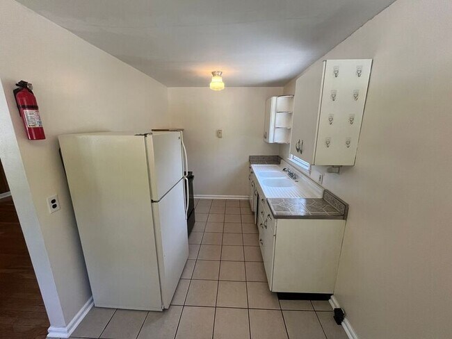 Photo - 3203 Alta Vista Dr Unidad 2