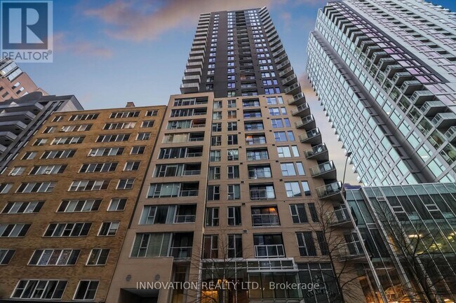 Photo - 40 Nepean St Unité 1203