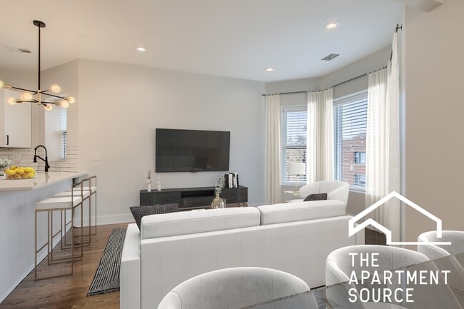 Photo - 1452 W Irving Park Rd Unit 3