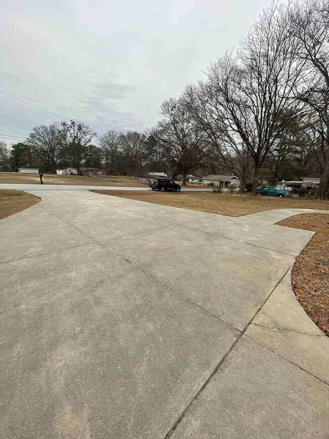 3 Bedroom 2 Bath Ranch Home in Greer !!! R... Rental House Rental in