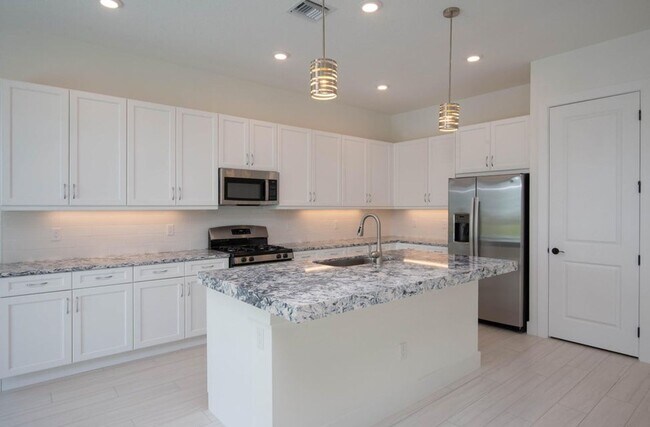 Photo - 5576 Captiva Ln