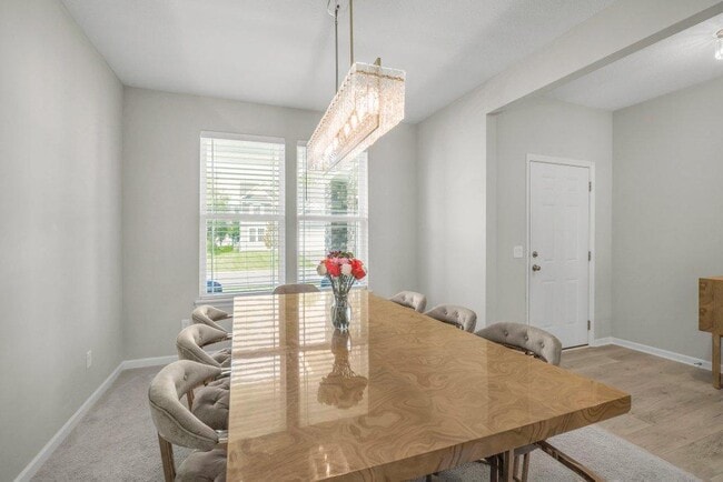 Photo - 21979 Lower Mill Ave